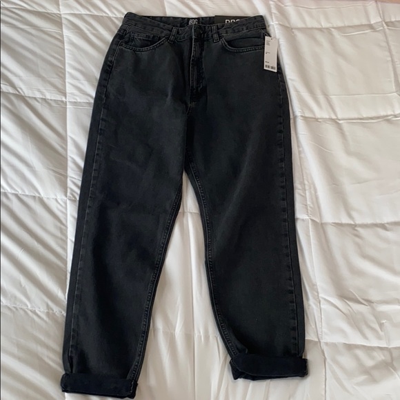 BDG Denim - BDG High-Waisted Mom Jeans